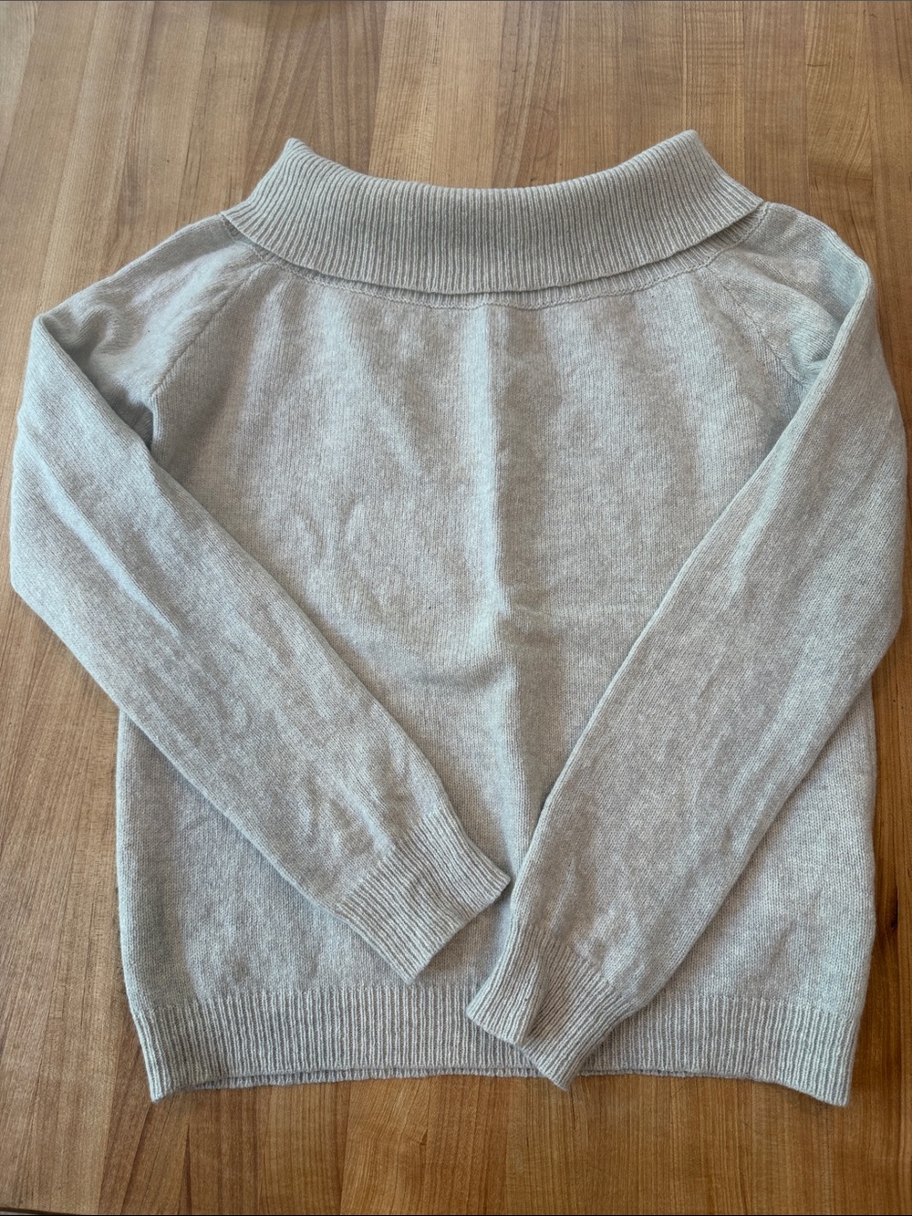 Brandy Melville Light Gray Off-Shoulder Women's Sweater